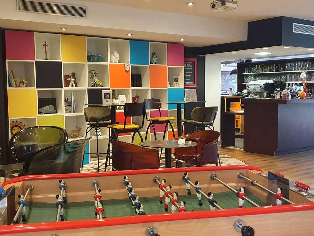Hotel Ibis Styles Lorient Caudan Restaurante foto