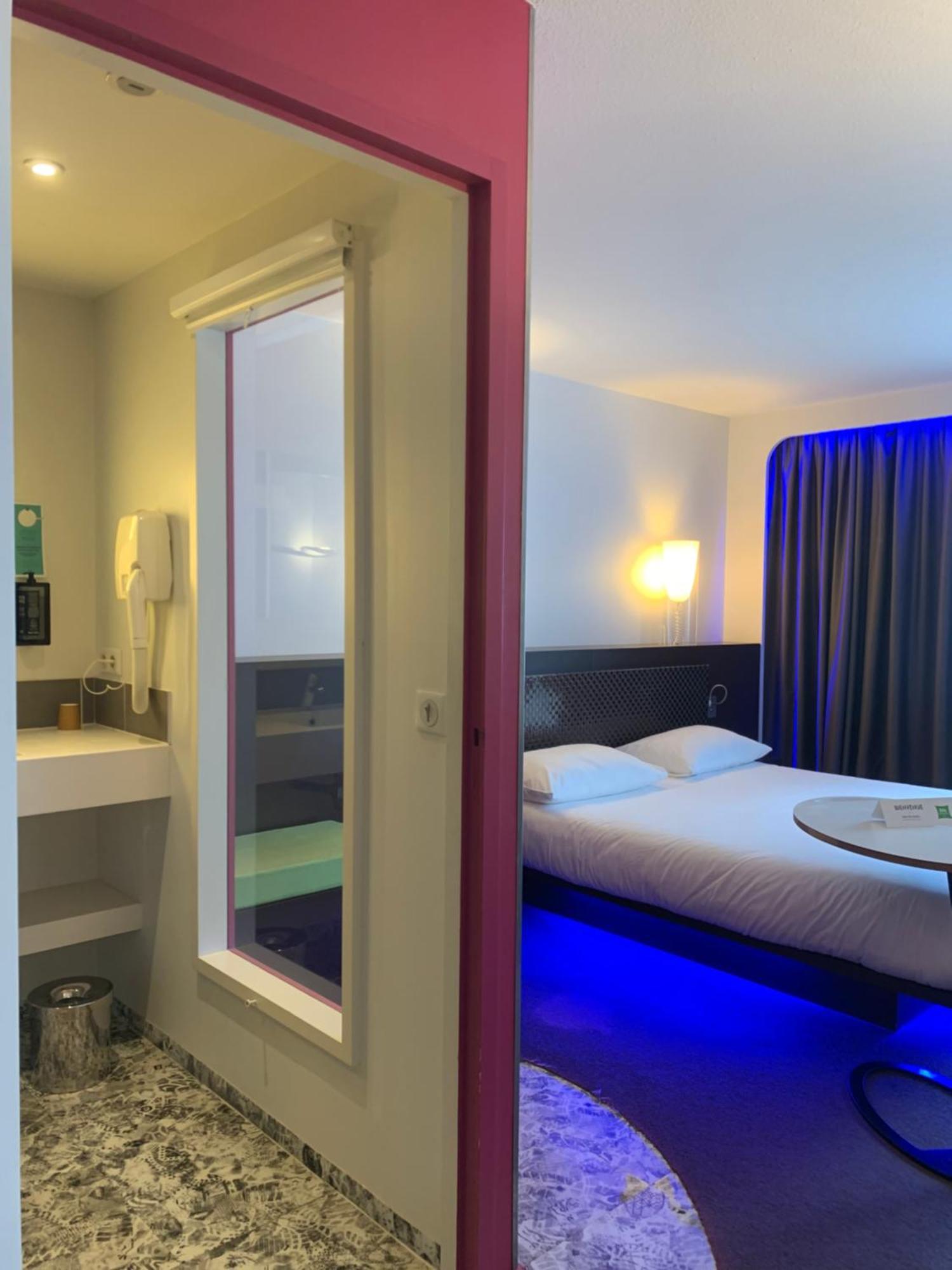 Hotel Ibis Styles Lorient Caudan Exterior foto