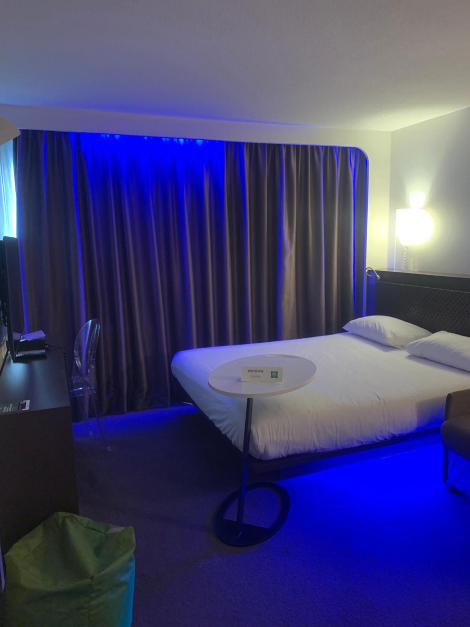 Hotel Ibis Styles Lorient Caudan Exterior foto