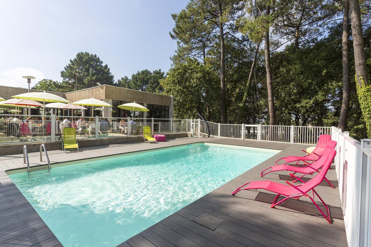 Hotel Ibis Styles Lorient Caudan Exterior foto