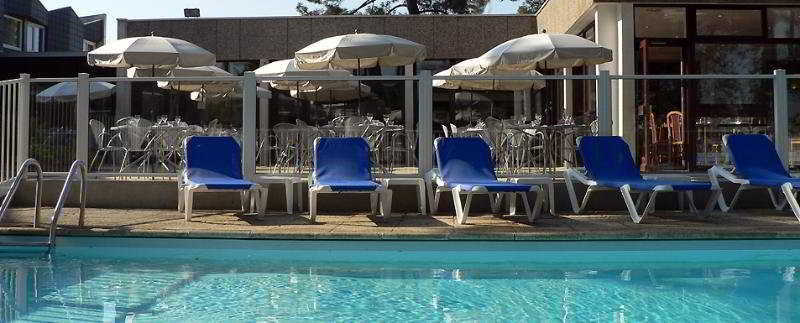 Hotel Ibis Styles Lorient Caudan Exterior foto
