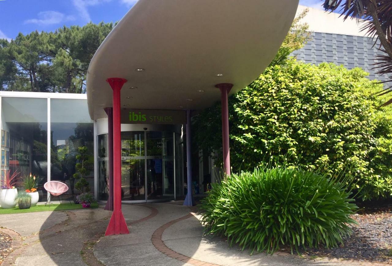 Hotel Ibis Styles Lorient Caudan Exterior foto