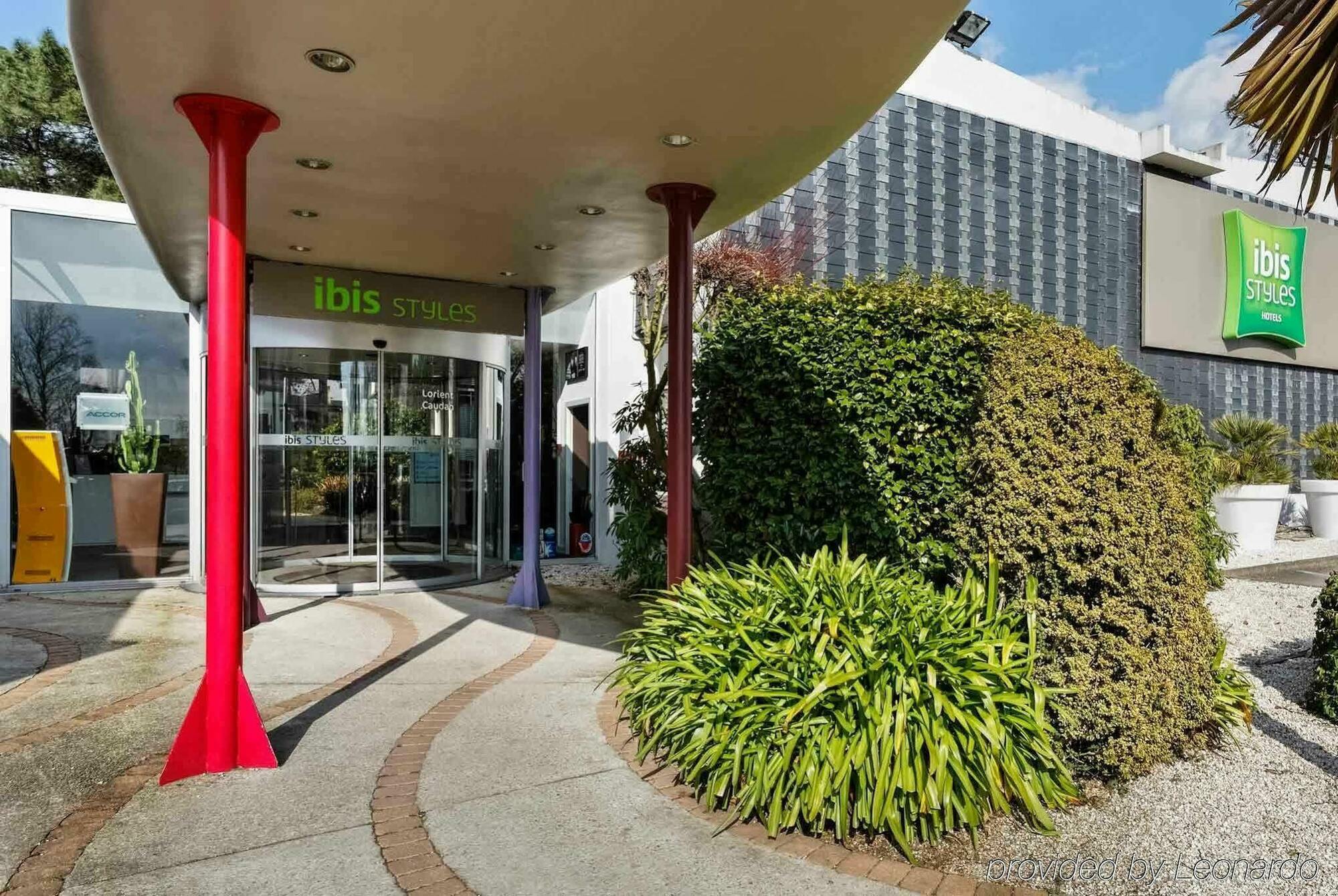 Hotel Ibis Styles Lorient Caudan Exterior foto